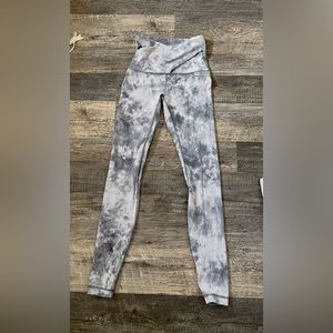 Lululemon Cross-Over Align Tie Dye
